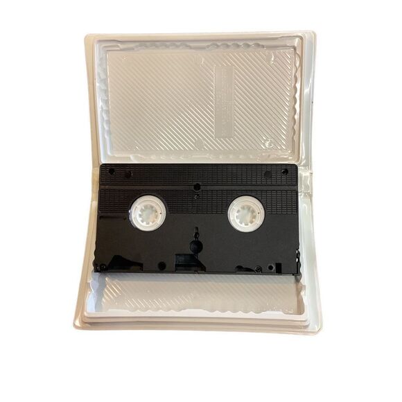 Vintage Walt Disney 1999 Inspector Gadget VHS - Picture 6 of 6